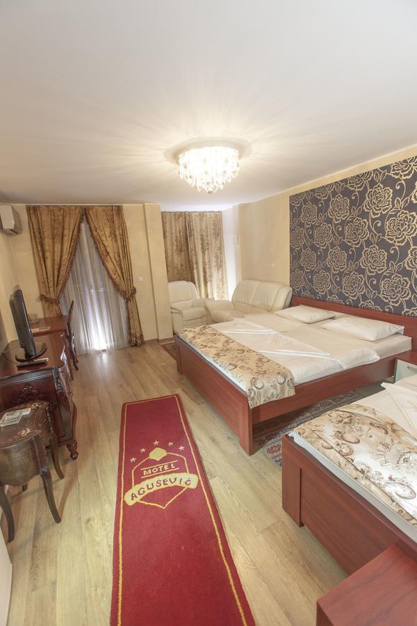 B&B Agusevic 노비파자르 외부 사진